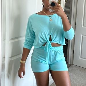 Two piece set | Only worn ONCE | MEDIUM